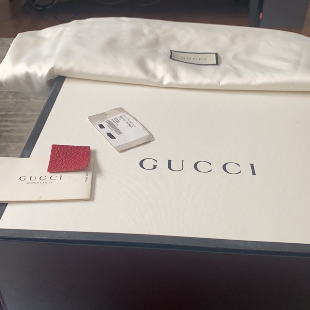 🔥Gucci Marmont Limited Edition Lion Head Bag🔥 - Picture 10 of 11